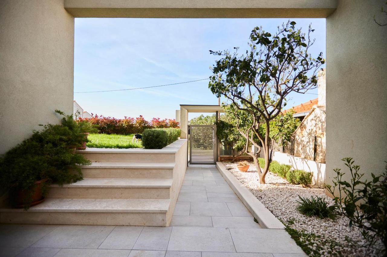 Villa Grdelina Supetar Exterior photo